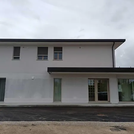 Bed & Breakfast Modernly Renovated Double In A Bb In *